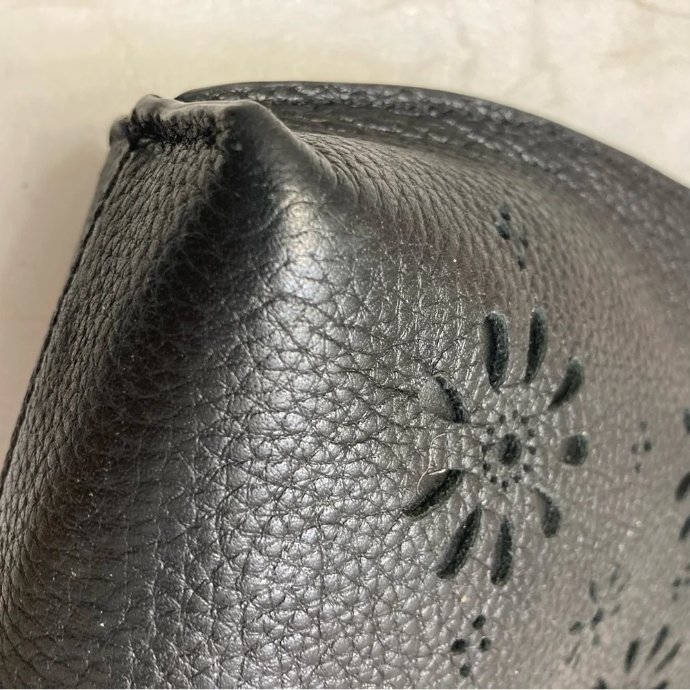 Kate spade black pebbled leather perforated clutch bag flowers floral